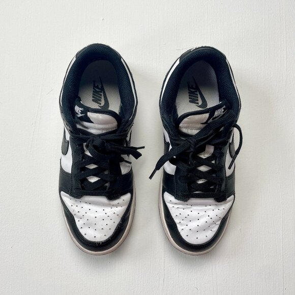 Nike Kids Sneakers Black and White - Picture 3 of 8